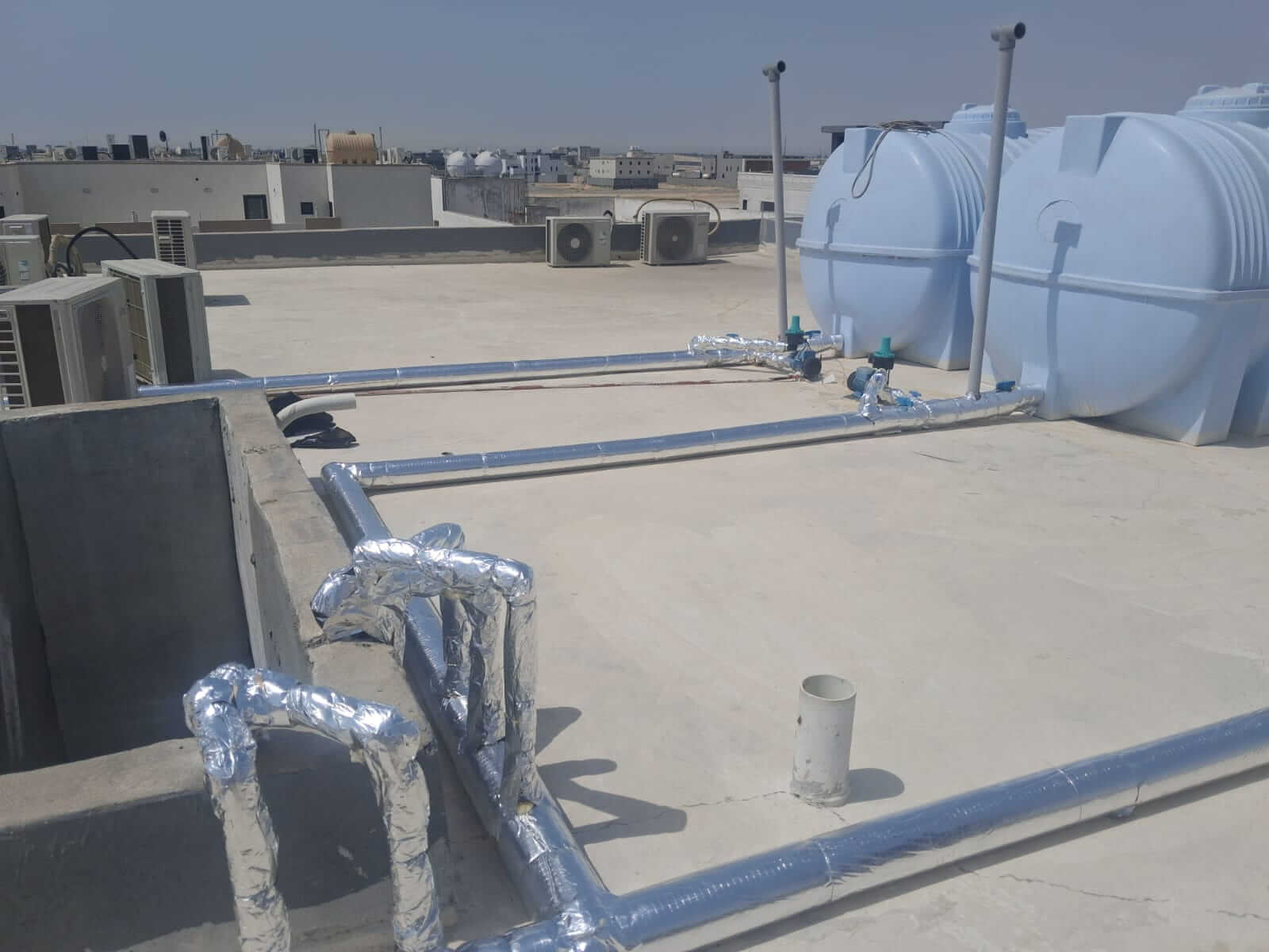عزل المواسير العلوية من الحرارة